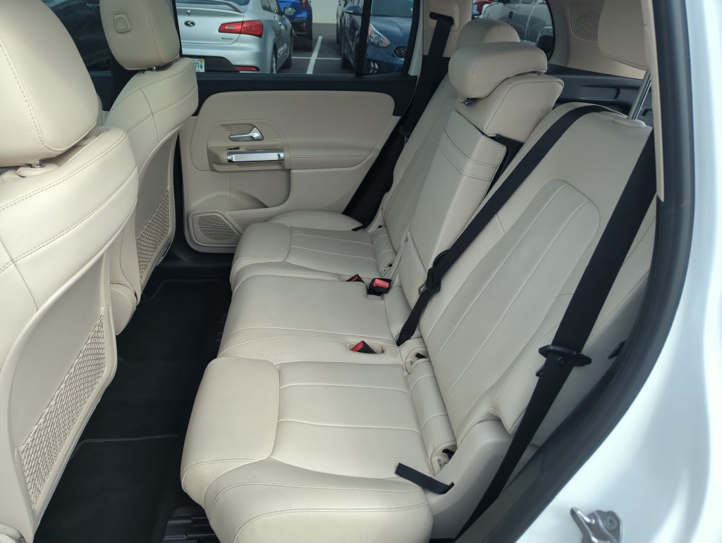 Used 2021 Mercedes-Benz GLB 250 image 30