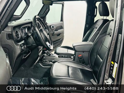 Used 2021 Jeep Wrangler Unlimited Sahara AWD/4WD image 12