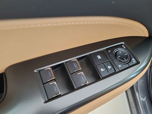Used 2024 Lexus NX 250 FWD w/ Cold Area Package image 22