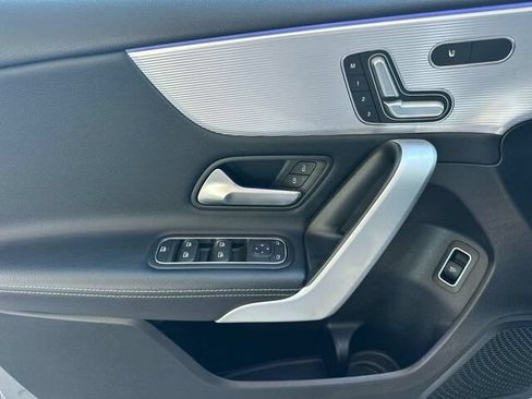 Used 2020 Mercedes-Benz A 220 image 13