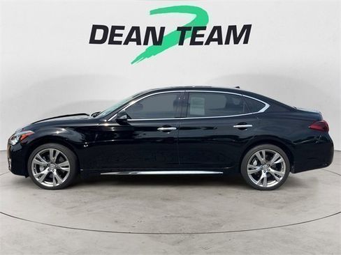 Used 2018 INFINITI Q70 L 3.7 image 5