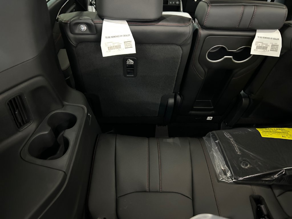 New 2026 Honda Pilot Black Edition image 19