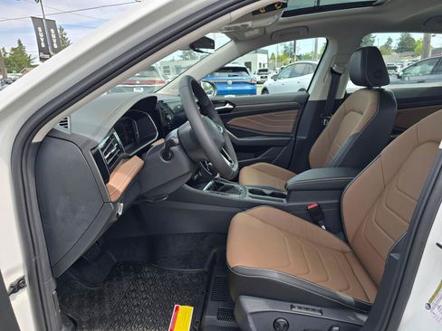 New 2026 Volkswagen Jetta SEL FWD image 18