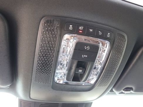 Used 2024 Mercedes-Benz GLE 350 4MATIC image 27
