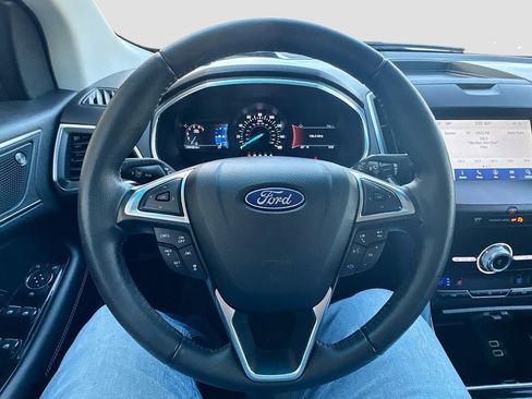 Used 2020 Ford Edge Titanium w/ Equipment Group 301A image 13