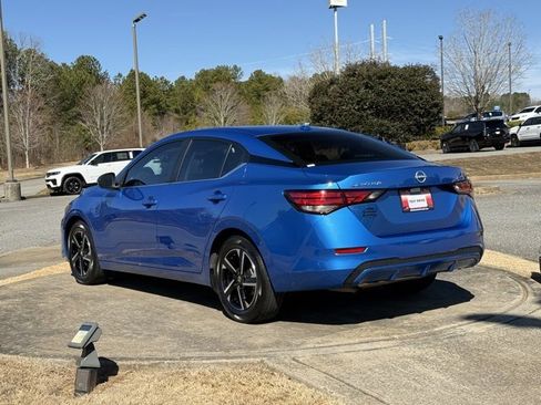 Used 2025 Nissan Sentra SV image 5
