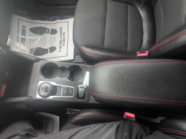 Used 2023 Ford Escape ST-Line Elite AWD/4WD image 18