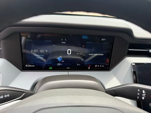 New 2027 Chevrolet Bolt LT FWD image 13