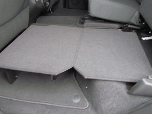 New 2026 RAM 3500 Big Horn AWD/4WD image 21