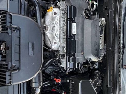 Used 2010 Hyundai Elantra SE w/ Popular Equipment Pkg 2 image 27