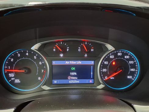 Used 2021 Chevrolet Traverse LT w/ LT Premium Package image 30