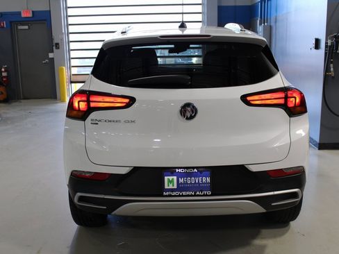 Used 2020 Buick Encore GX Select image 45