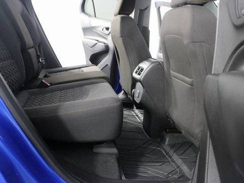 Used 2024 Chevrolet Equinox LT w/ LPO, Floor Liner Package image 19