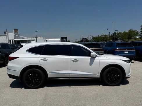Used 2024 Acura MDX SH-AWD w/ Technology Package image 6
