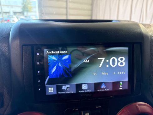 Used 2015 Jeep Wrangler Unlimited Sport w/ Quick Order Package 24S AWD/4WD image 4