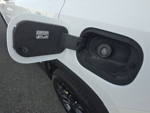 Used 2020 GMC Terrain SLE w/ Driver Convenience Package AWD/4WD image 12
