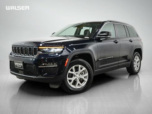 Used 2023 Jeep Grand Cherokee Limited w/ Trailer Tow Prep Group (B) AWD/4WD image 1