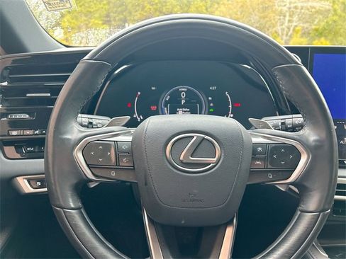Used 2024 Lexus RX 350 image 18