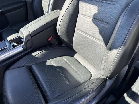 Used 2021 Mercedes-Benz GLA 35 AMG 4MATIC image 22