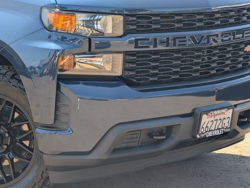 Used 2021 Chevrolet Silverado 1500 Custom RWD image 3