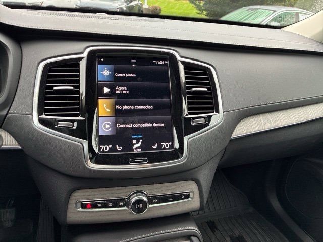Used 2022 Volvo XC90 T8 Inscription w/ Advanced Package AWD/4WD image 11
