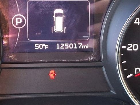 Used 2017 Kia Sedona EX image 20