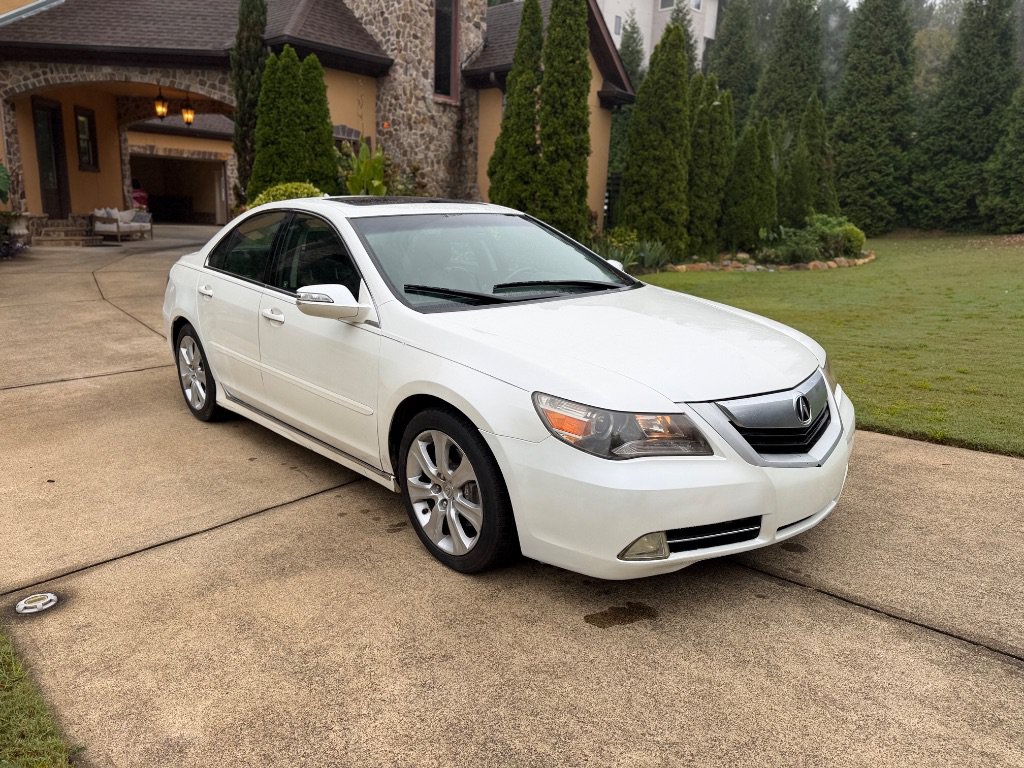 Used 2010 Acura RL w/ Technology Package AWD/4WD image 4