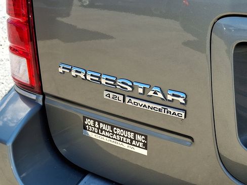 Used 2004 Ford Freestar SEL image 29