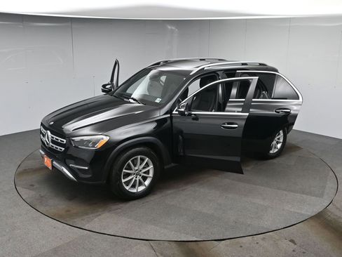 Used 2024 Mercedes-Benz GLE 450e 4MATIC image 56