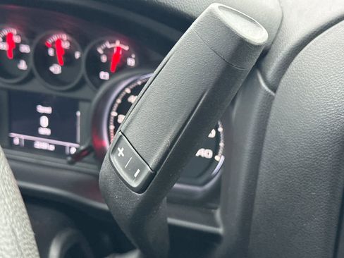 Used 2023 Chevrolet Silverado 1500 Custom image 19