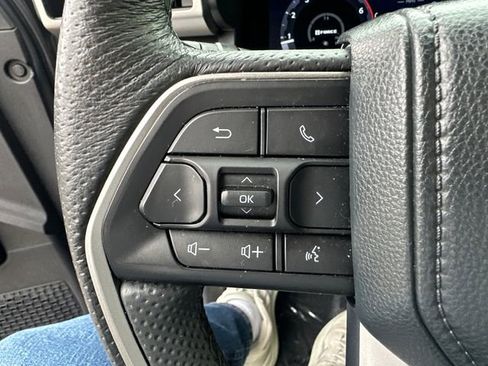 Used 2024 Toyota Tacoma TRD Off-Road AWD/4WD image 37