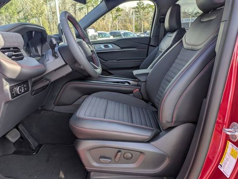 New 2026 Ford Explorer ST-Line w/ ST-Line Street Pack image 15