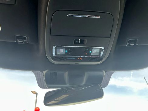 Used 2022 Ford F150 Lariat w/ Max Trailer Tow Package image 34