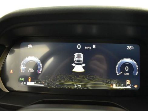 New 2025 Jeep Grand Cherokee Altitude w/ Trailer Tow Package image 27