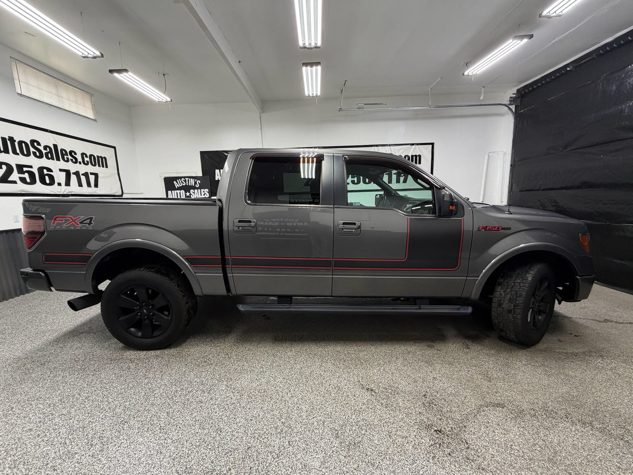 Used 2012 Ford F150 FX4 w/ FX Appearance Pkg AWD/4WD image 2