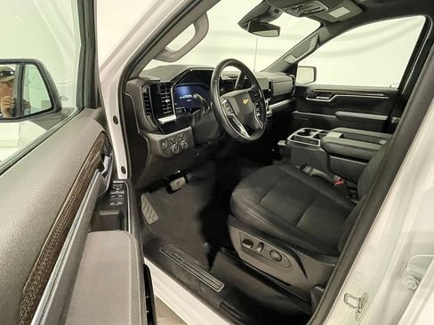 Used 2026 Chevrolet Silverado 1500 LT AWD/4WD image 19