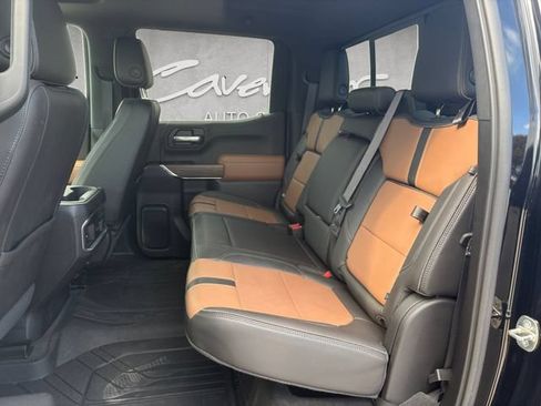 Used 2019 Chevrolet Silverado 1500 High Country w/ Technology Package AWD/4WD image 22