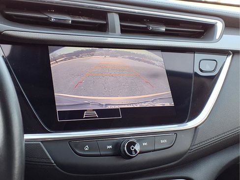 Used 2022 Buick Encore GX Preferred w/ Cold Weather Comfort Package FWD image 8