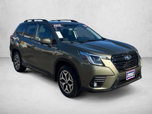 Certified 2024 Subaru Forester Premium AWD/4WD image 3