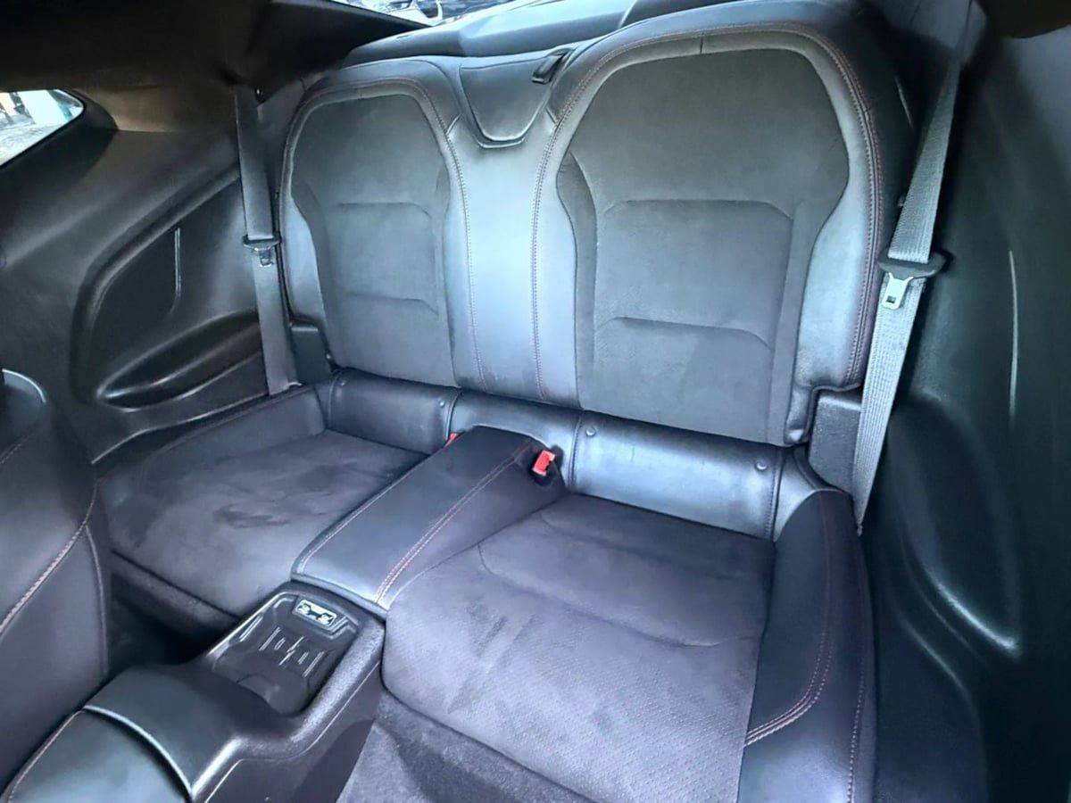 Used 2018 Chevrolet Camaro ZL1 RWD image 33