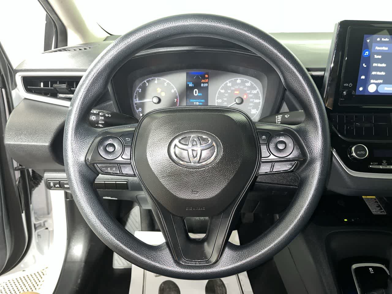 Used 2025 Toyota Corolla LE w/ LE Premium Package FWD image 14