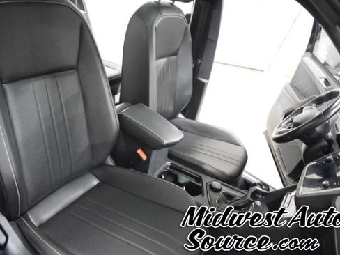 Used 2023 Volkswagen Tiguan SE R-Line AWD/4WD image 33