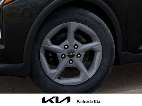 New 2025 Kia K4 LXS image 9