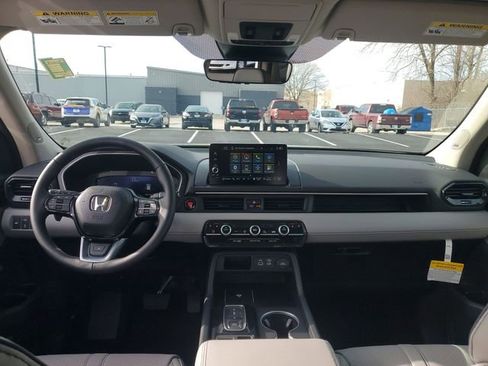 New 2025 Honda Pilot Elite image 20