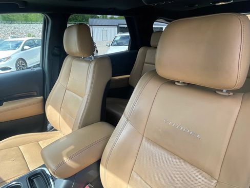 Used 2017 Dodge Durango Citadel w/ Technology Group AWD/4WD image 27