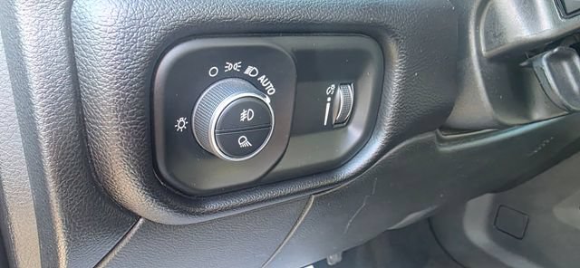 Used 2021 RAM 3500 Big Horn w/ Level 1 Equipment Group AWD/4WD image 16