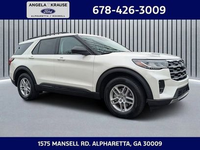 New 2026 Ford Explorer Active w/ Active Comfort Package