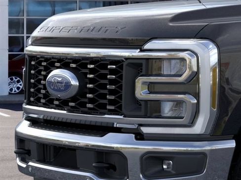 New 2026 Ford F350 King Ranch w/ Chrome Package AWD/4WD image 17