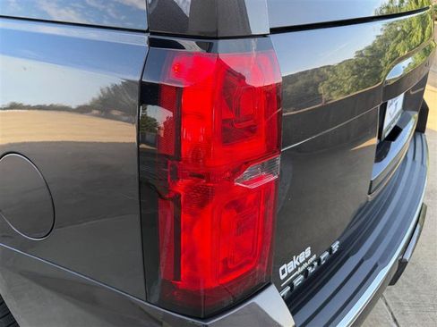 Used 2015 Chevrolet Tahoe LTZ AWD/4WD image 19