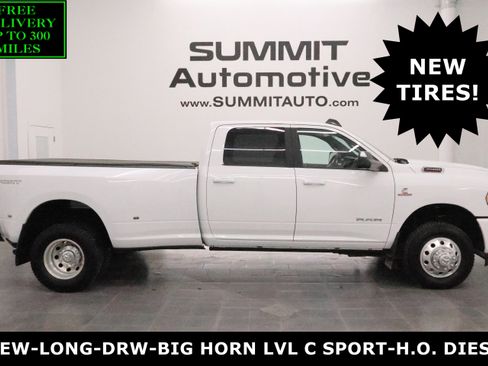 Used 2022 RAM 3500 Big Horn w/ Level C Equiment Group image 1